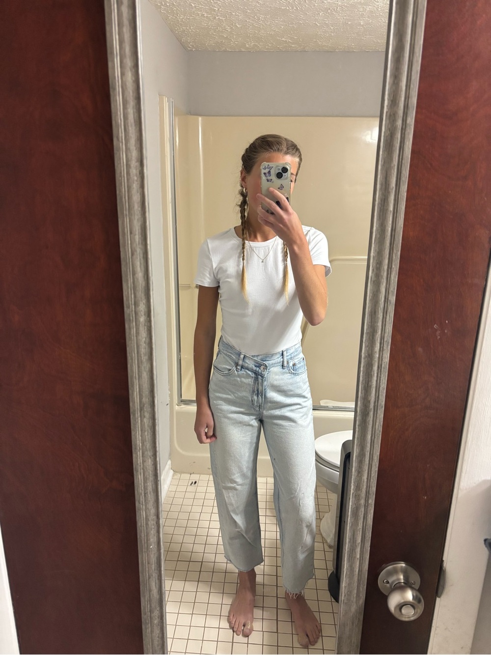 American Eagle Outfitters Light Blue Boyfriend Jeans